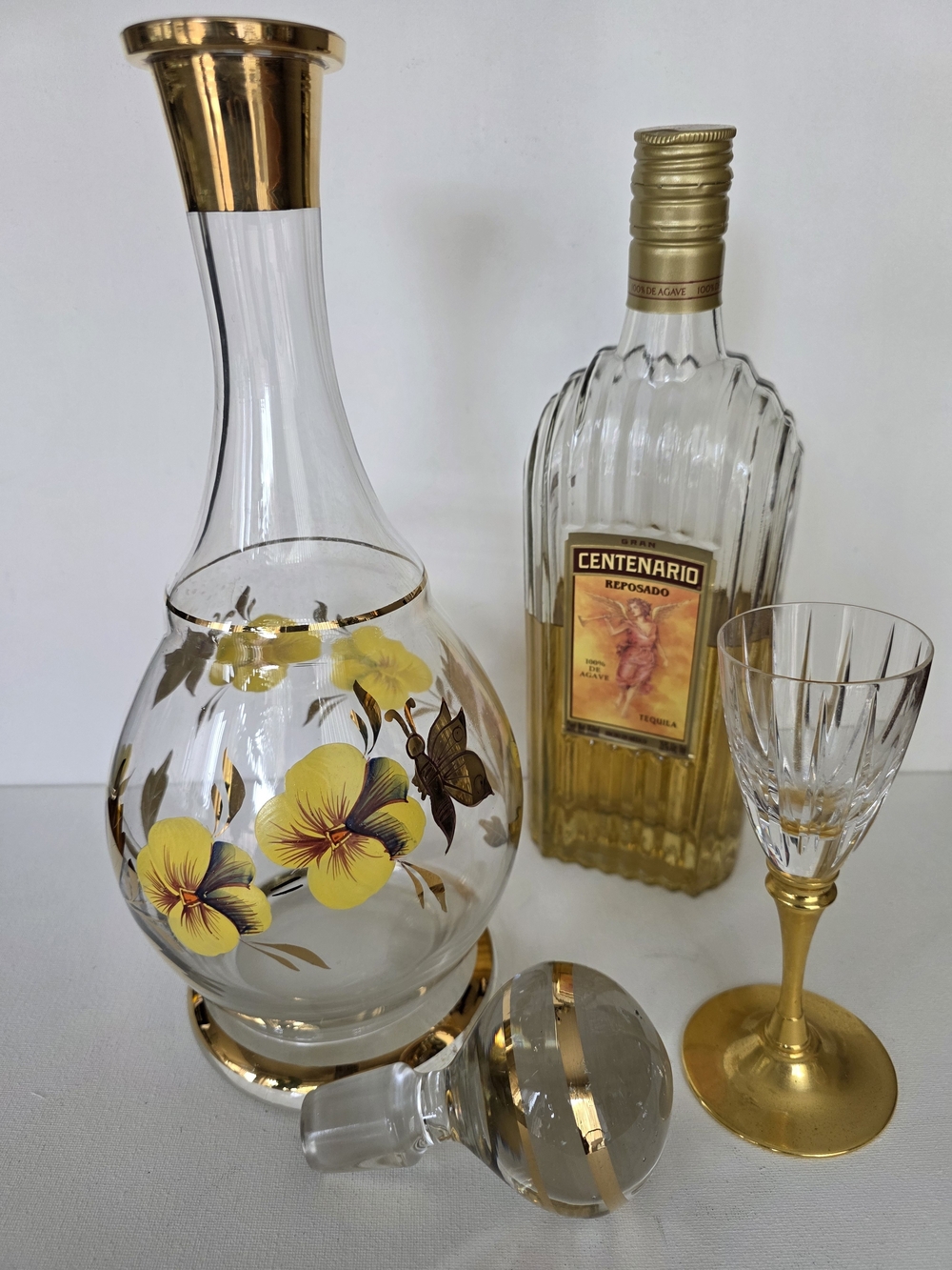 Vintage Gold-Trim Floral Crystal Decanter with Stopper - Yellow Floral